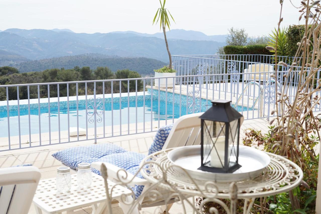 Les Volets Bleus Hotel Speracedes Luaran gambar