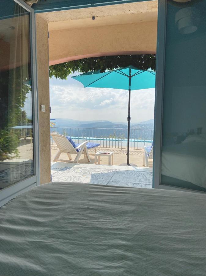 Les Volets Bleus Hotel Speracedes Luaran gambar